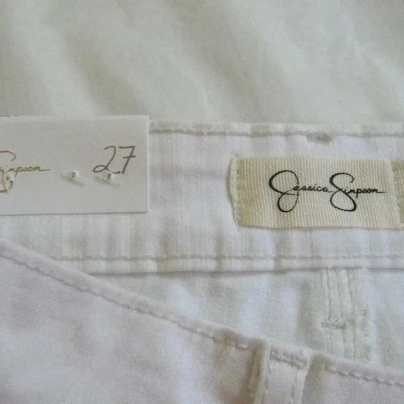 NWT JESSICA SIMPSON Cherish Short 3" Inseam Sz 27 - Picture 5 of 5